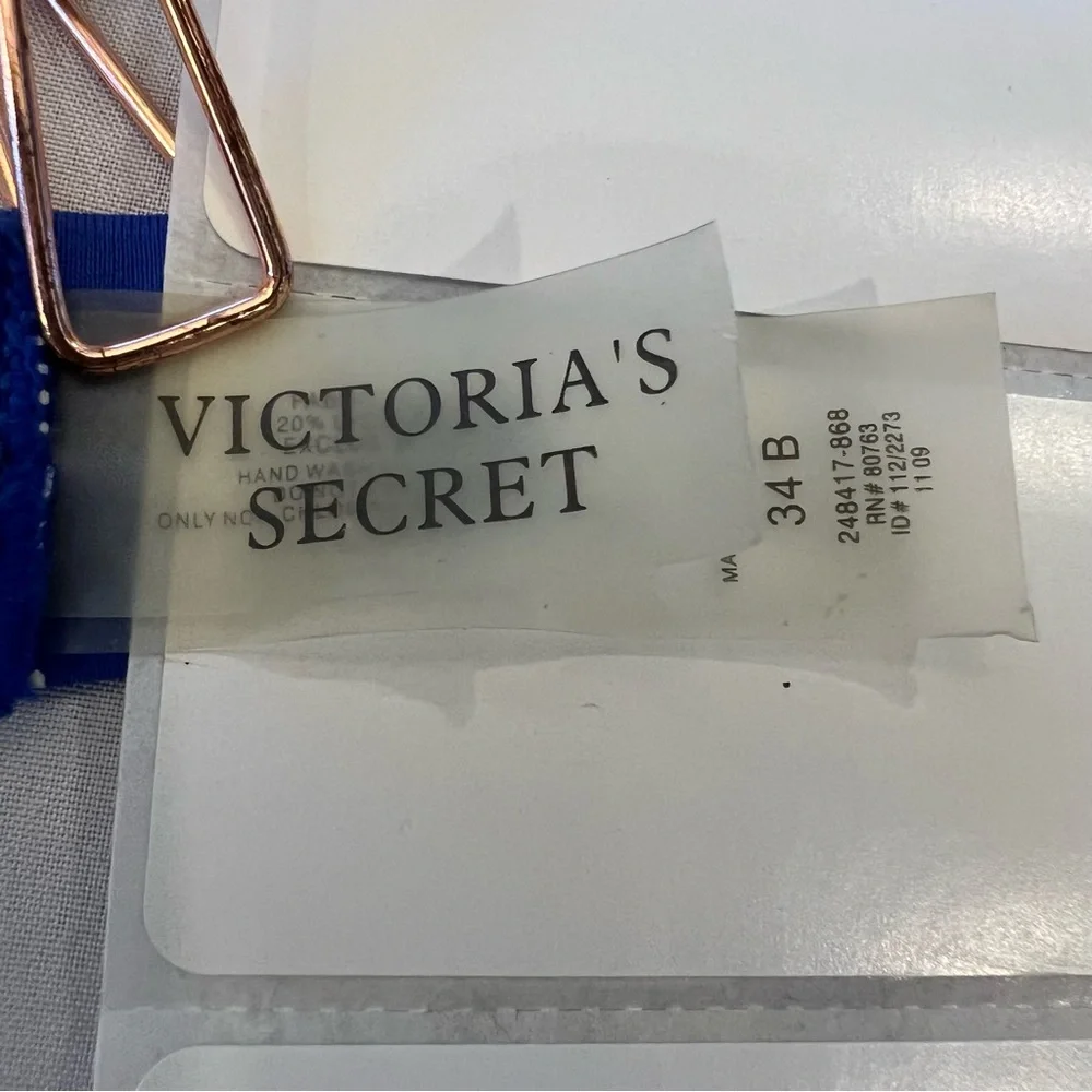 Victoria’s Secret Halter Bikini Swimsuit Top Push Up Removable Padding Size 34B - Picture 12 of 14
